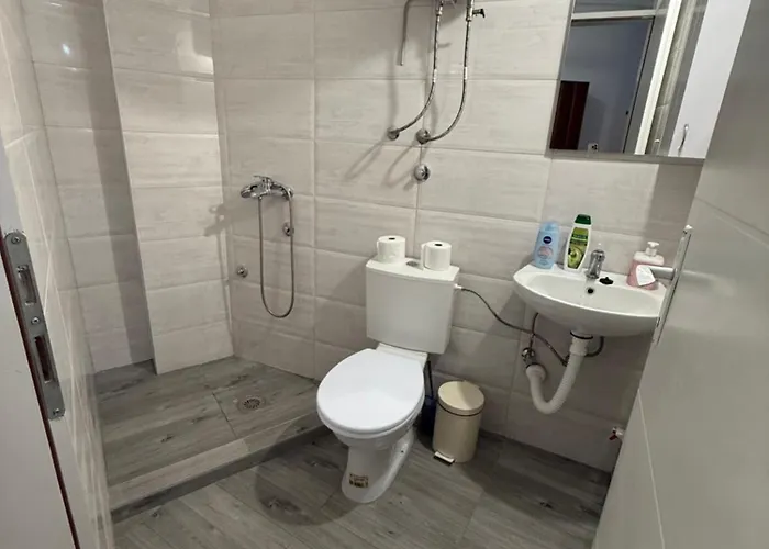 San アパート レスコヴァツ